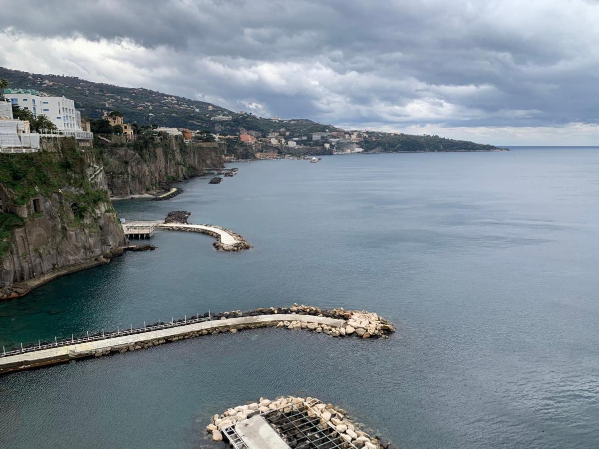 Aparthotel la dimora di Cornelia Sorrento Esterno foto