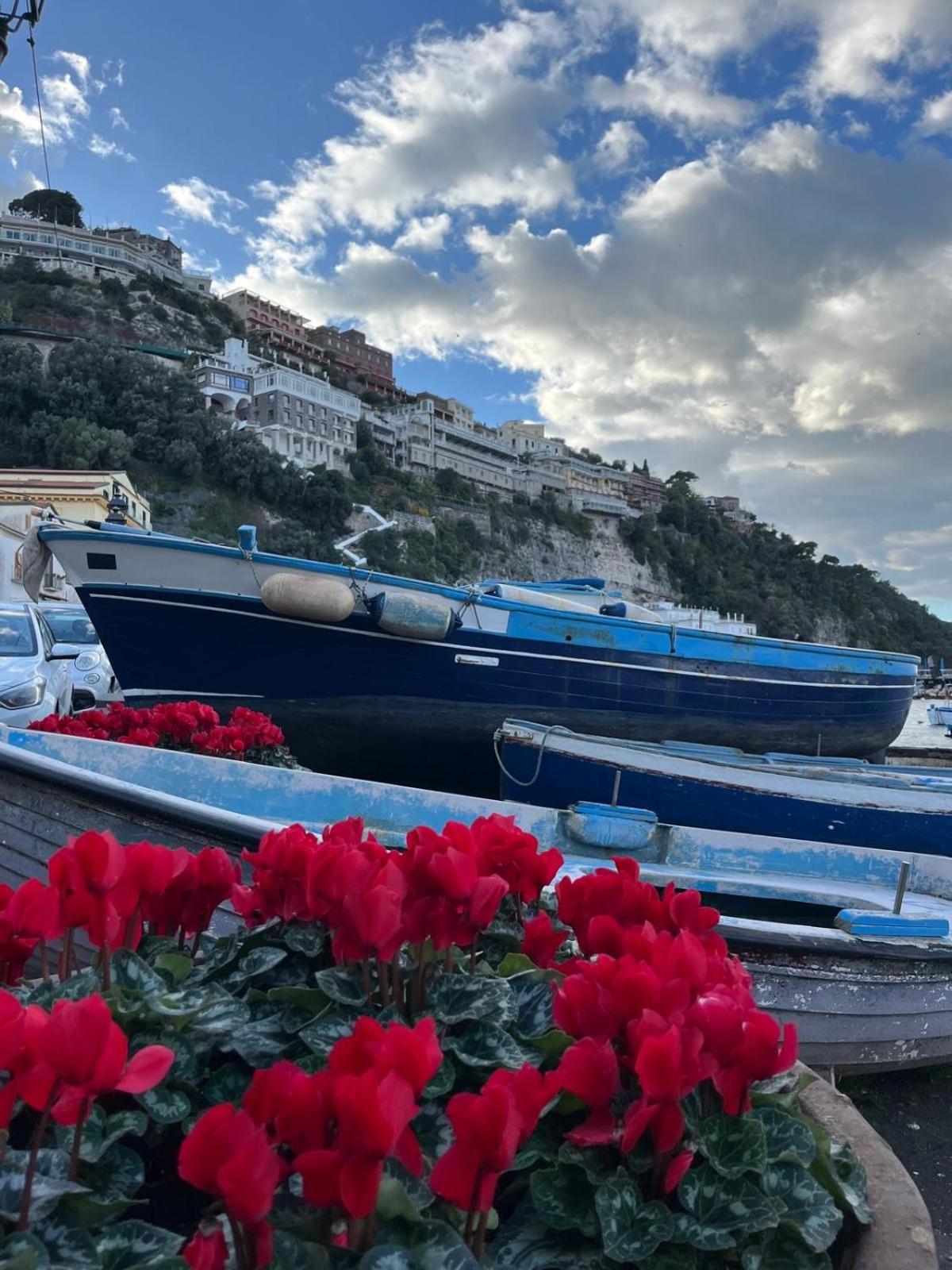 Aparthotel la dimora di Cornelia Sorrento Esterno foto