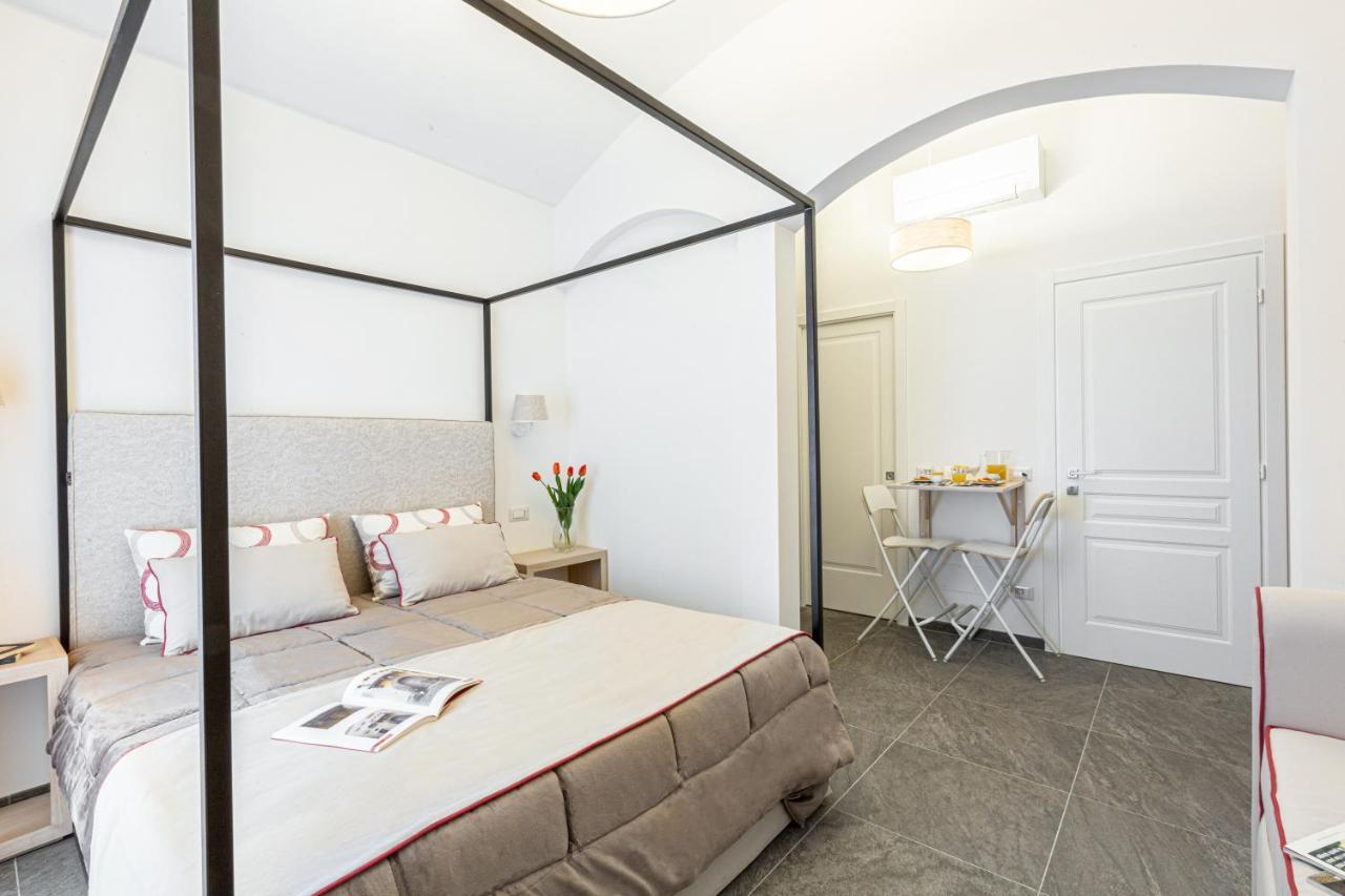 Aparthotel la dimora di Cornelia Sorrento Esterno foto